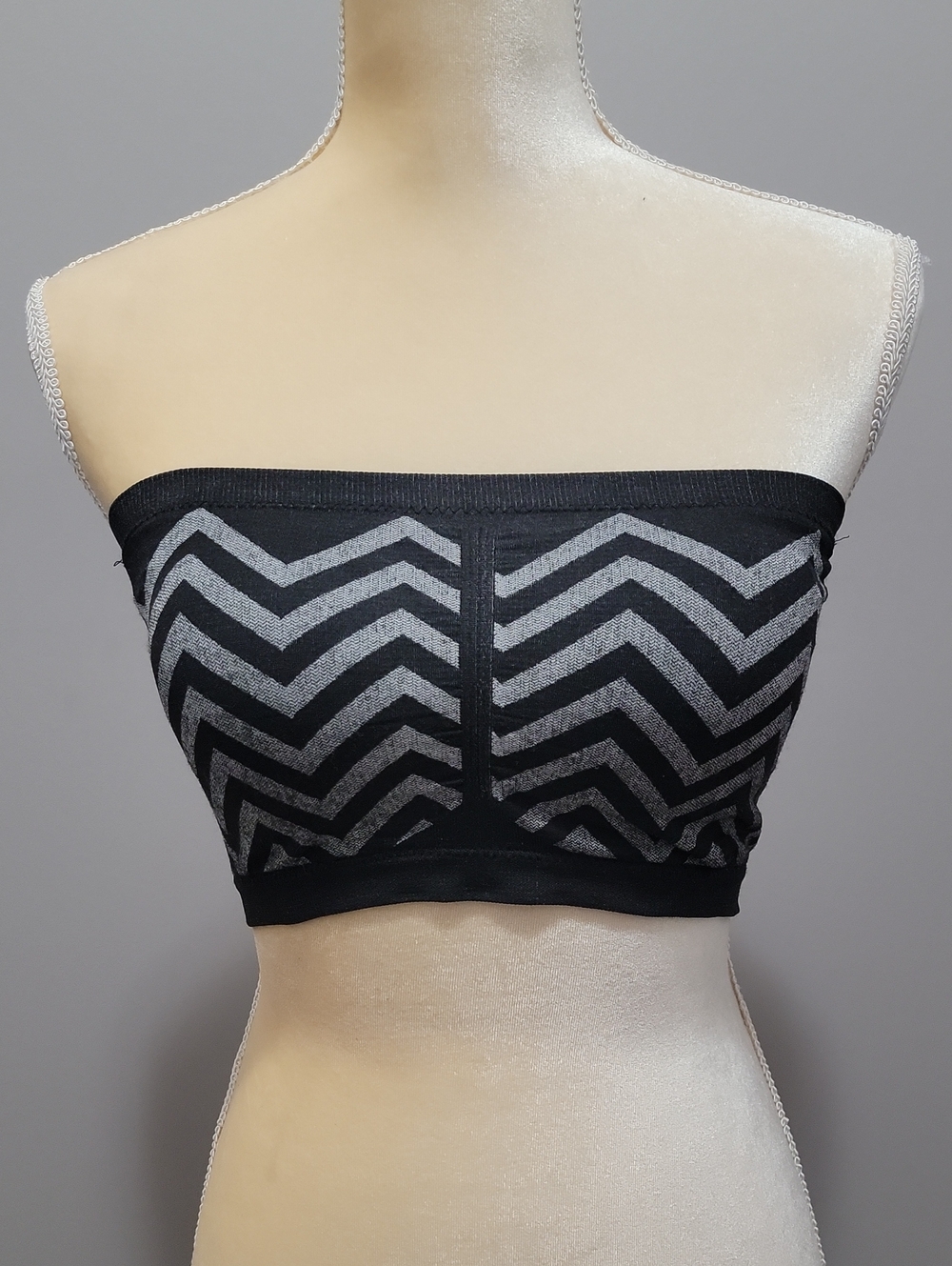 Vanity Black Grey Chevron Print Bandeau Bra Top Strapless Size S